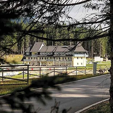 Center Pokljuka 3*